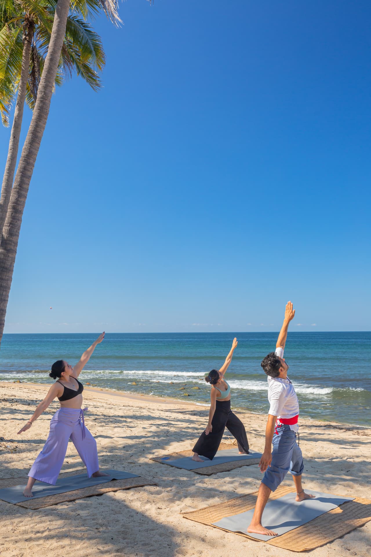 Palapa de yoga y retiros en Amaca Beach Retreat, Quimixto